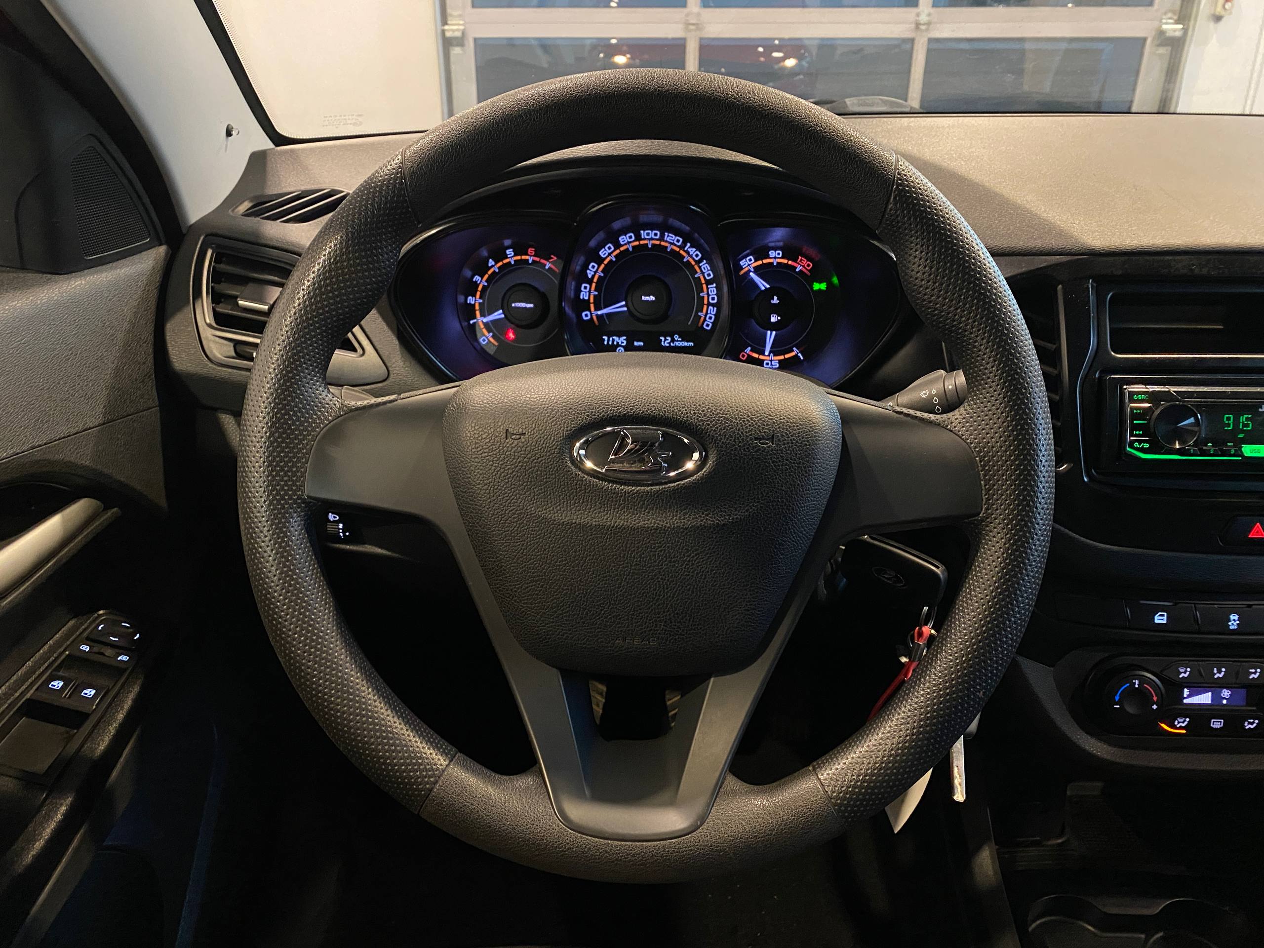 LADA VESTA
