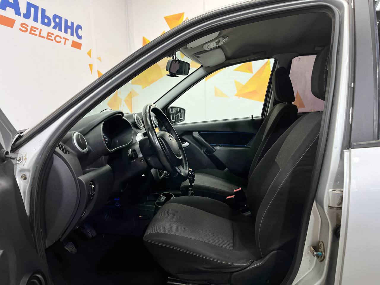 LADA GRANTA