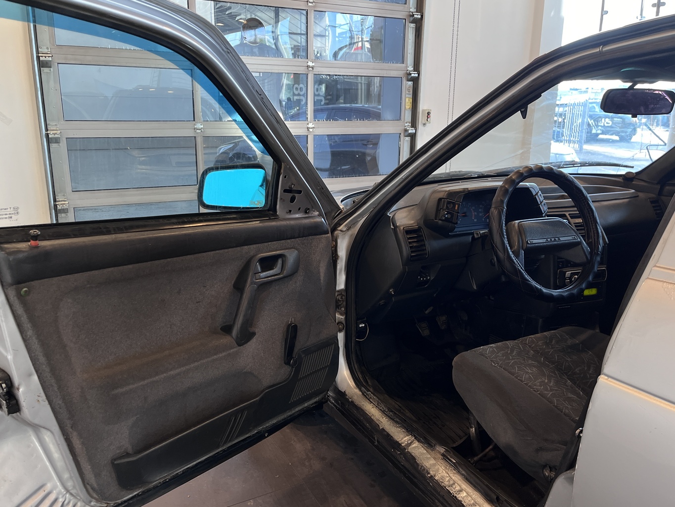 LADA 2112