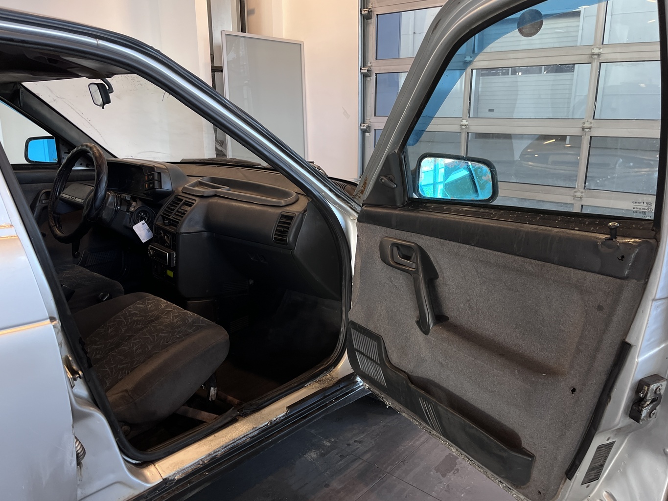 LADA 2112