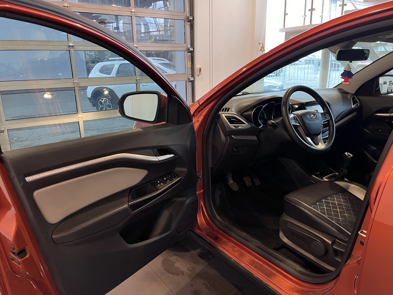 LADA VESTA