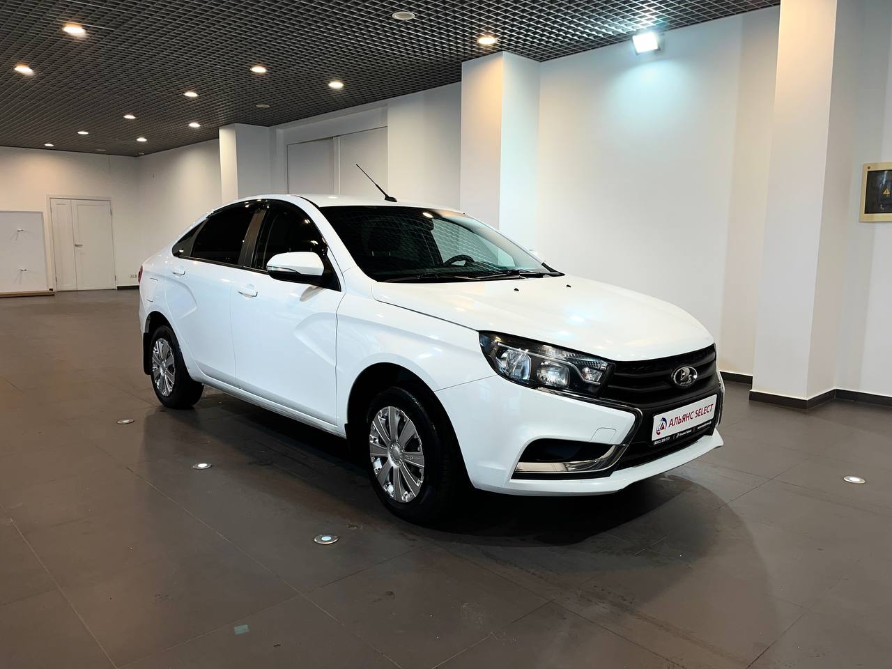 LADA VESTA