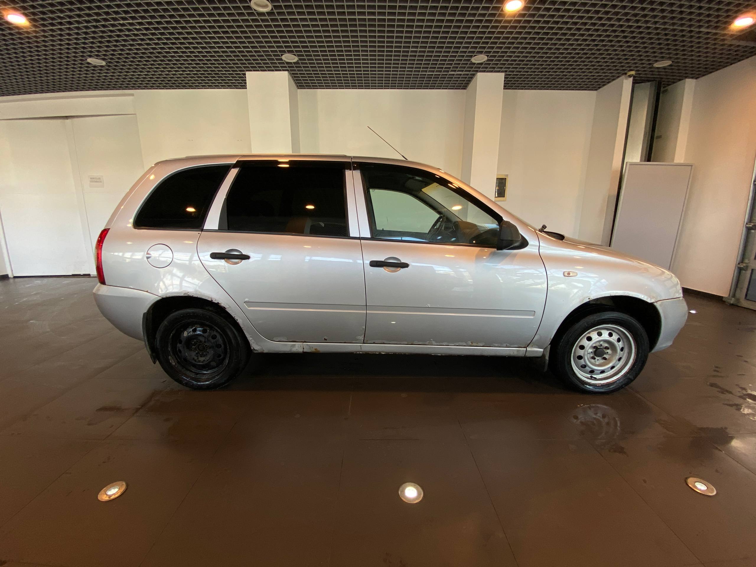 LADA KALINA