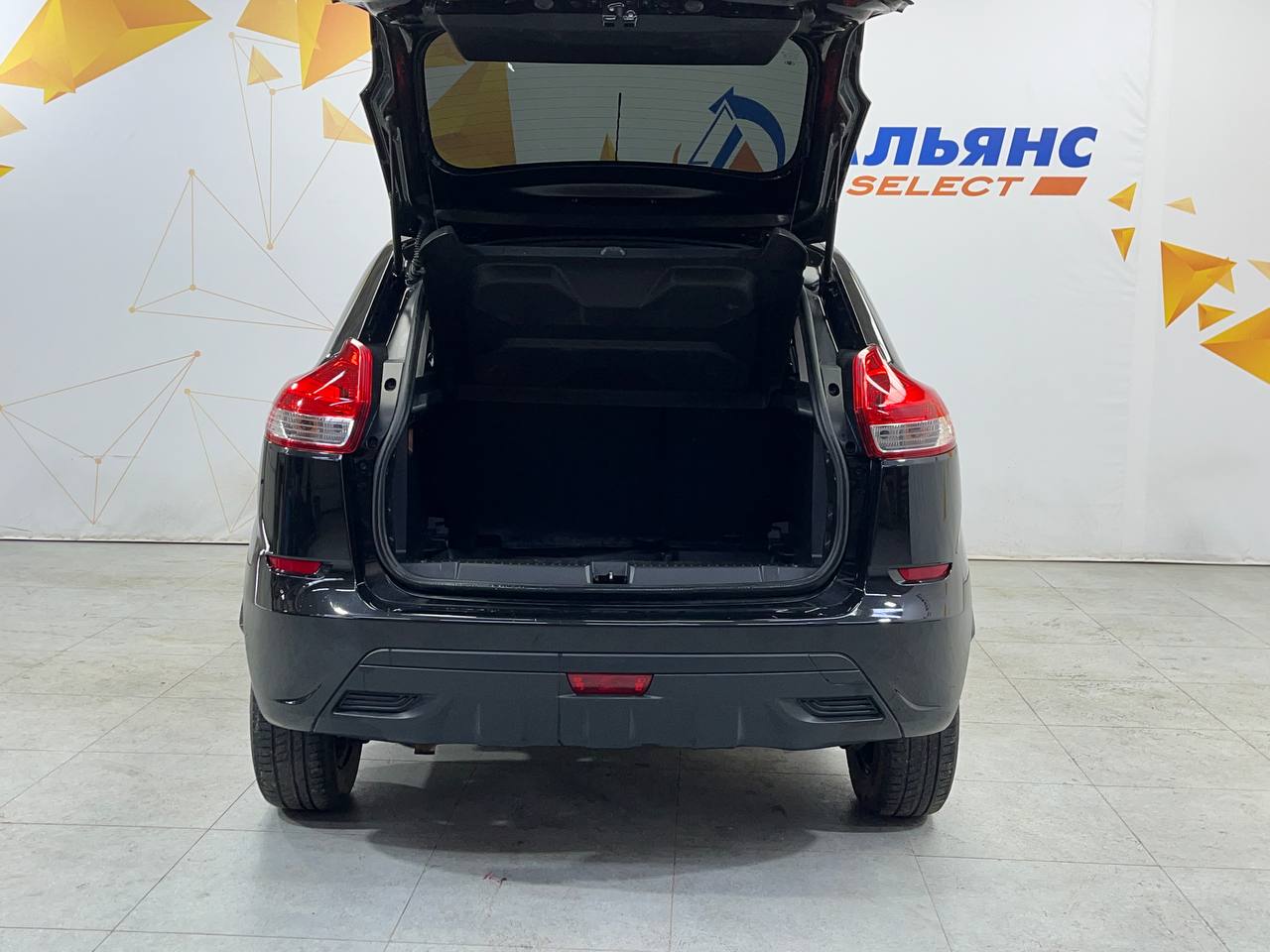 LADA XRAY