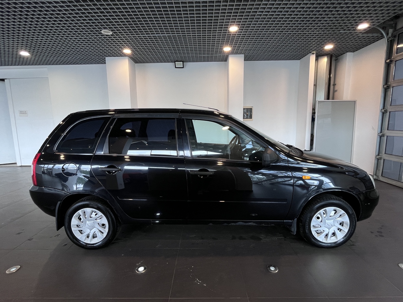 LADA KALINA