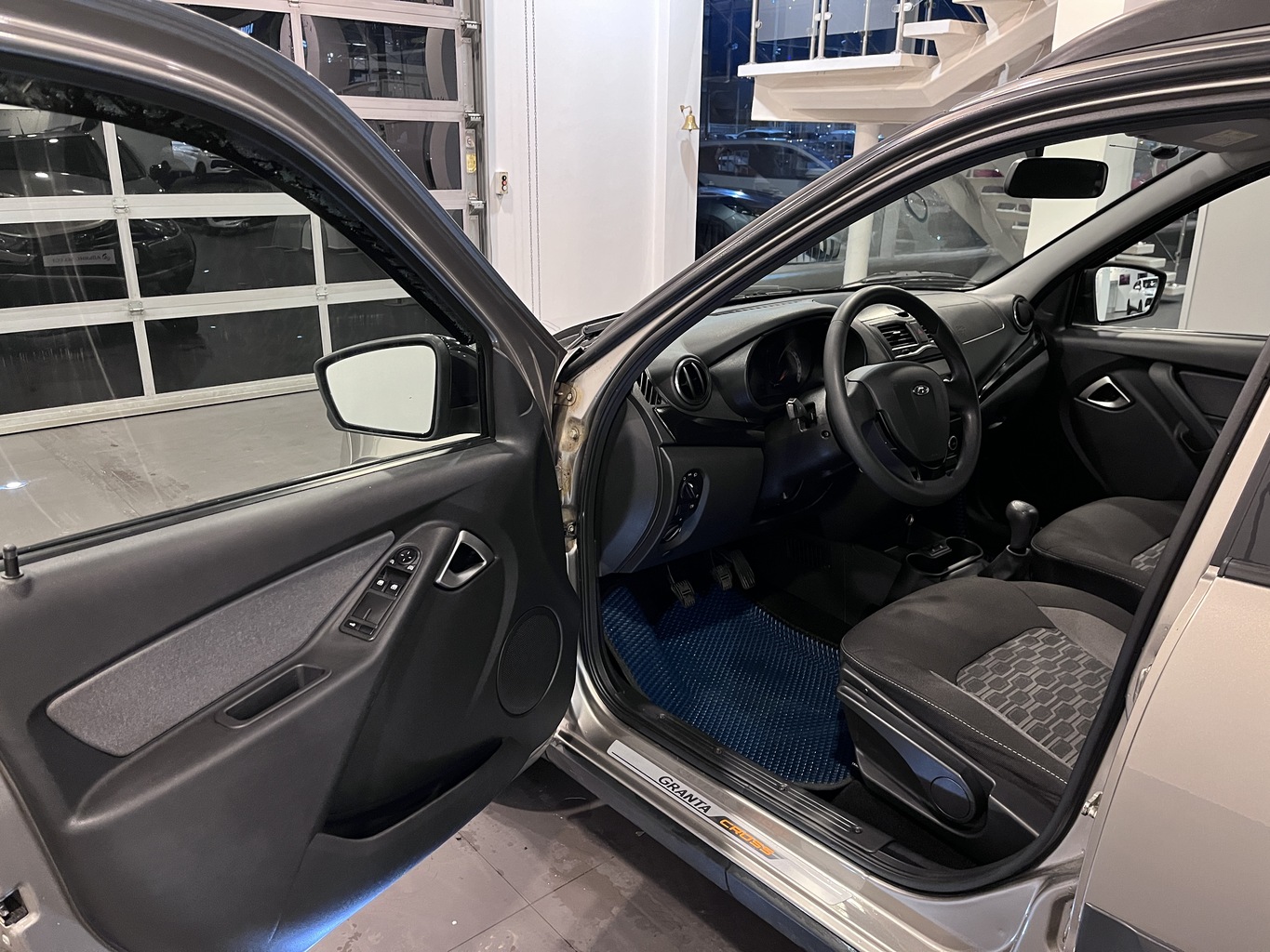 LADA GRANTA