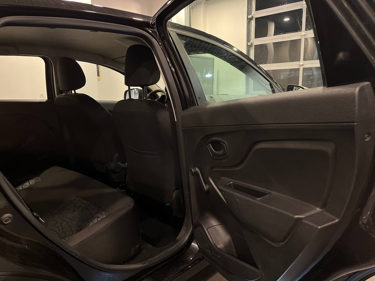 LADA XRAY