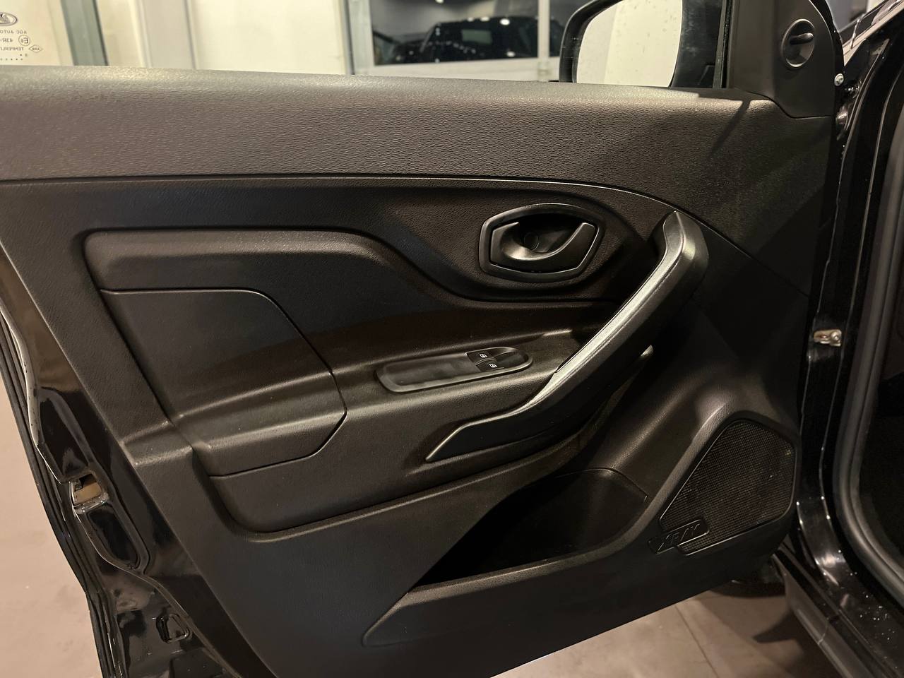 LADA XRAY
