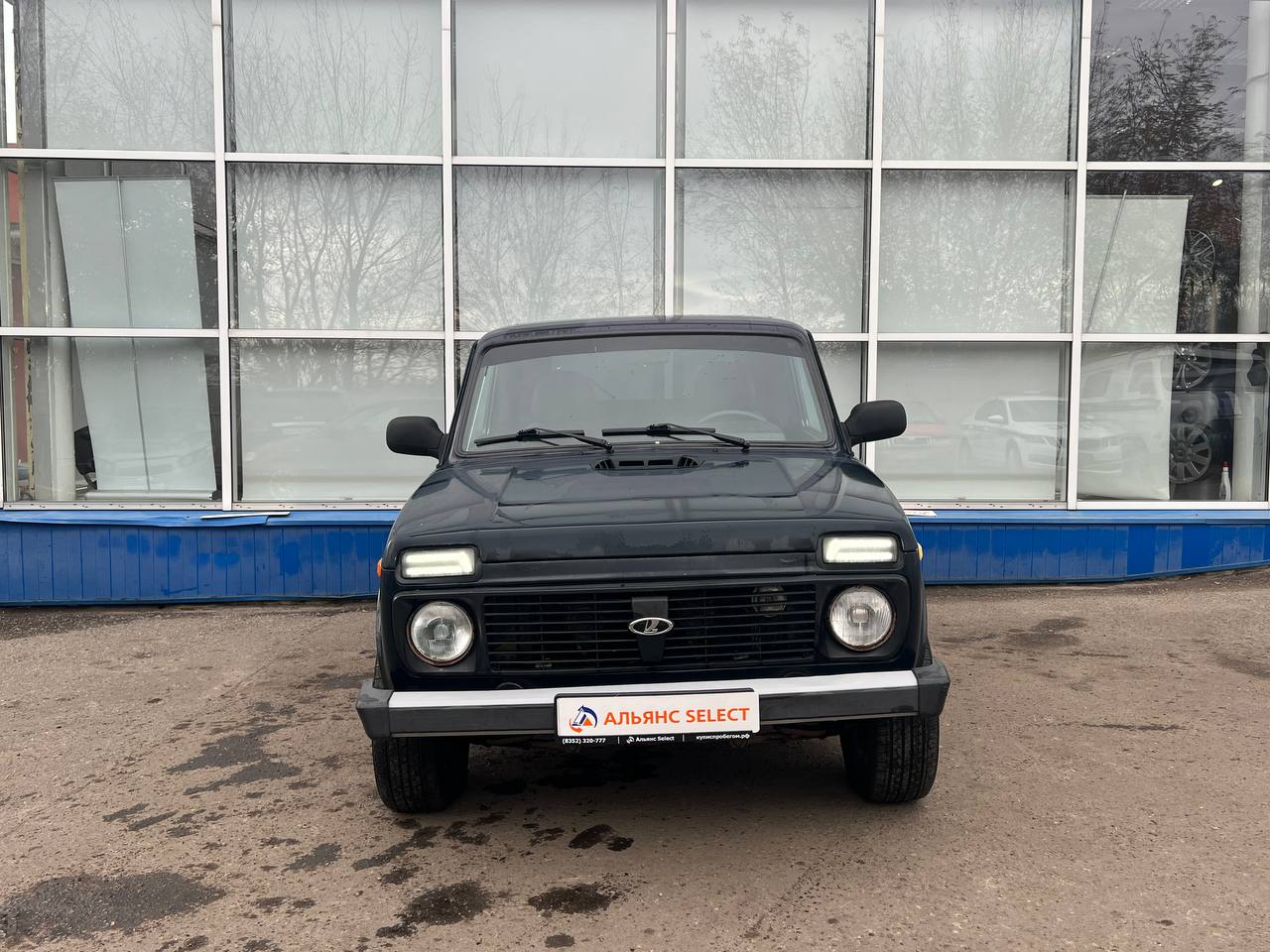 LADA 2121