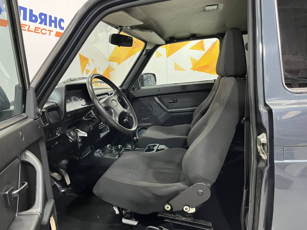 LADA 2131 (4X4)