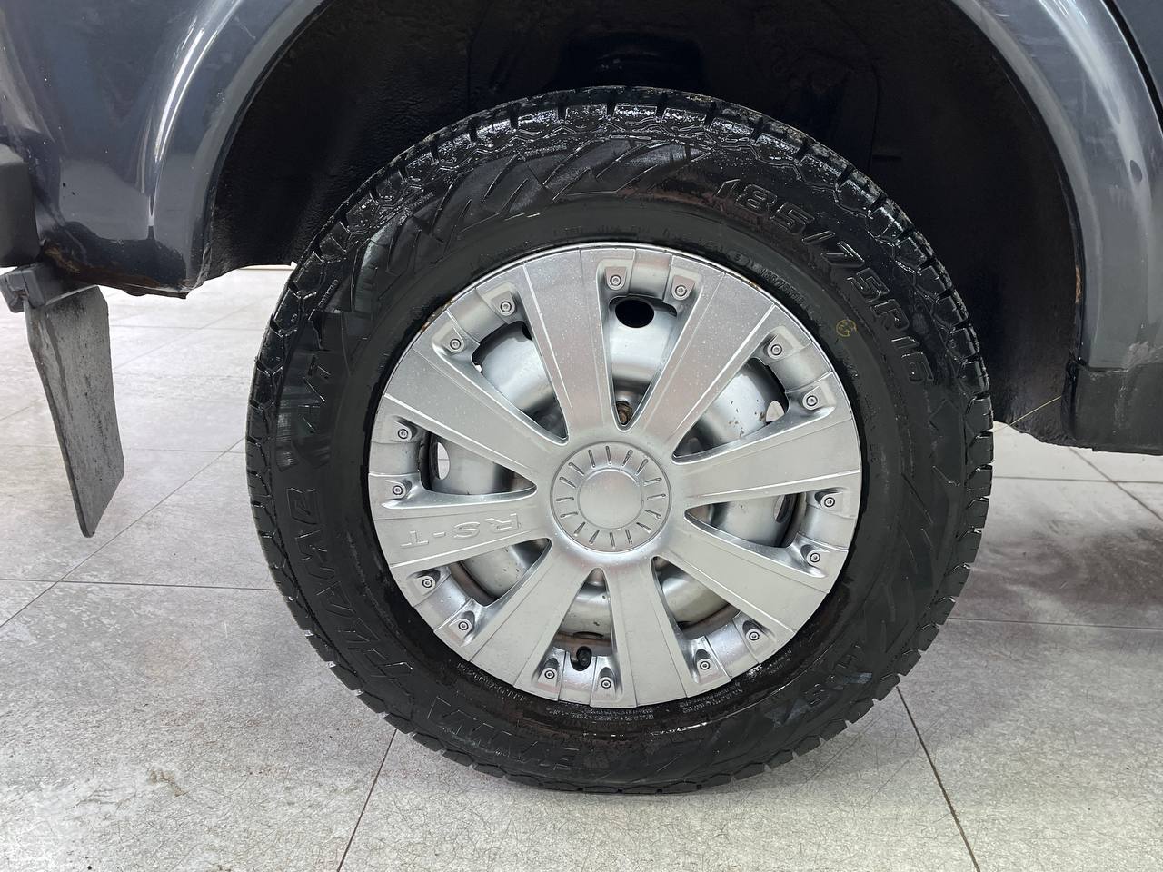 LADA 2131 (4X4)