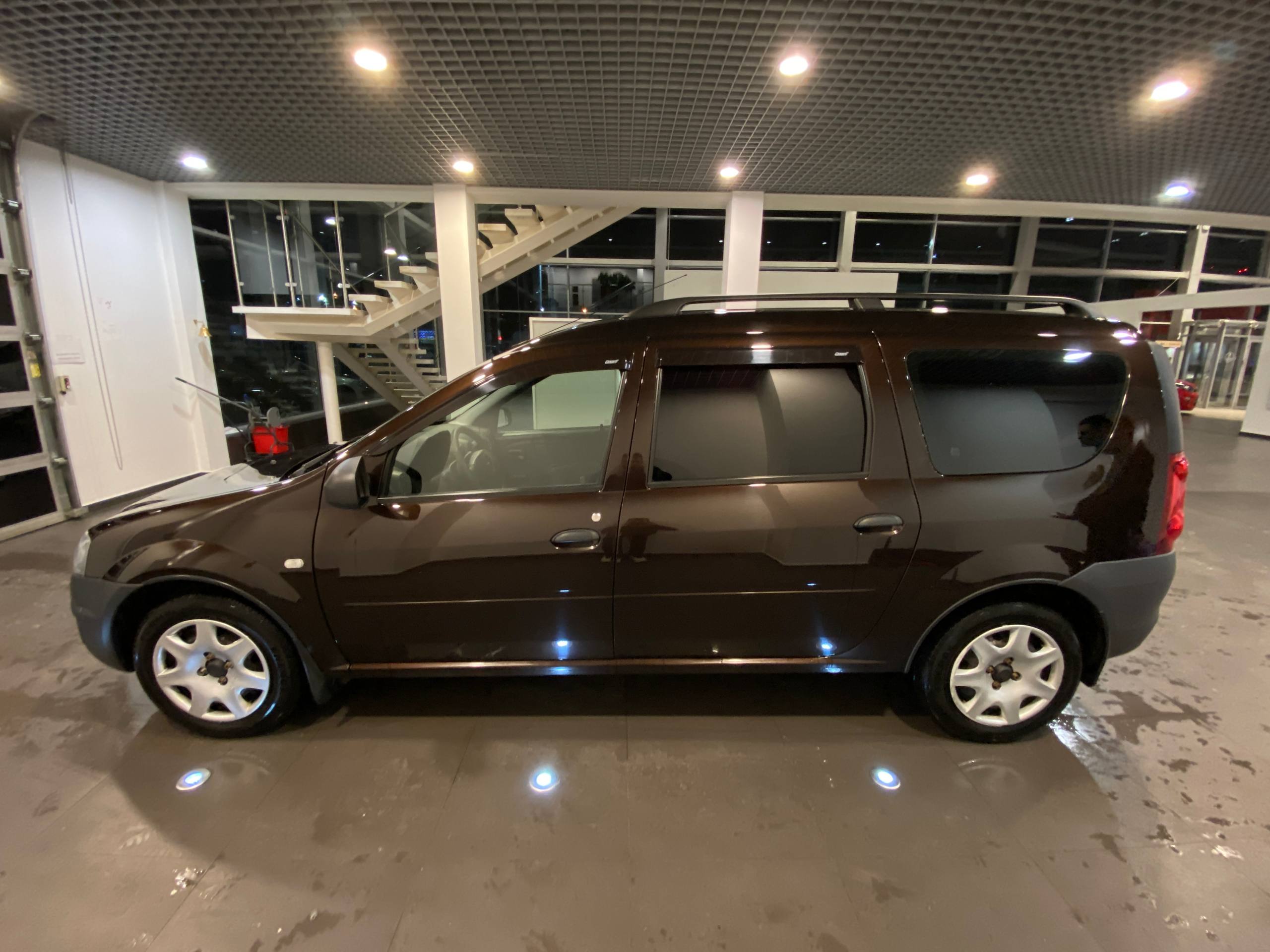 LADA LARGUS