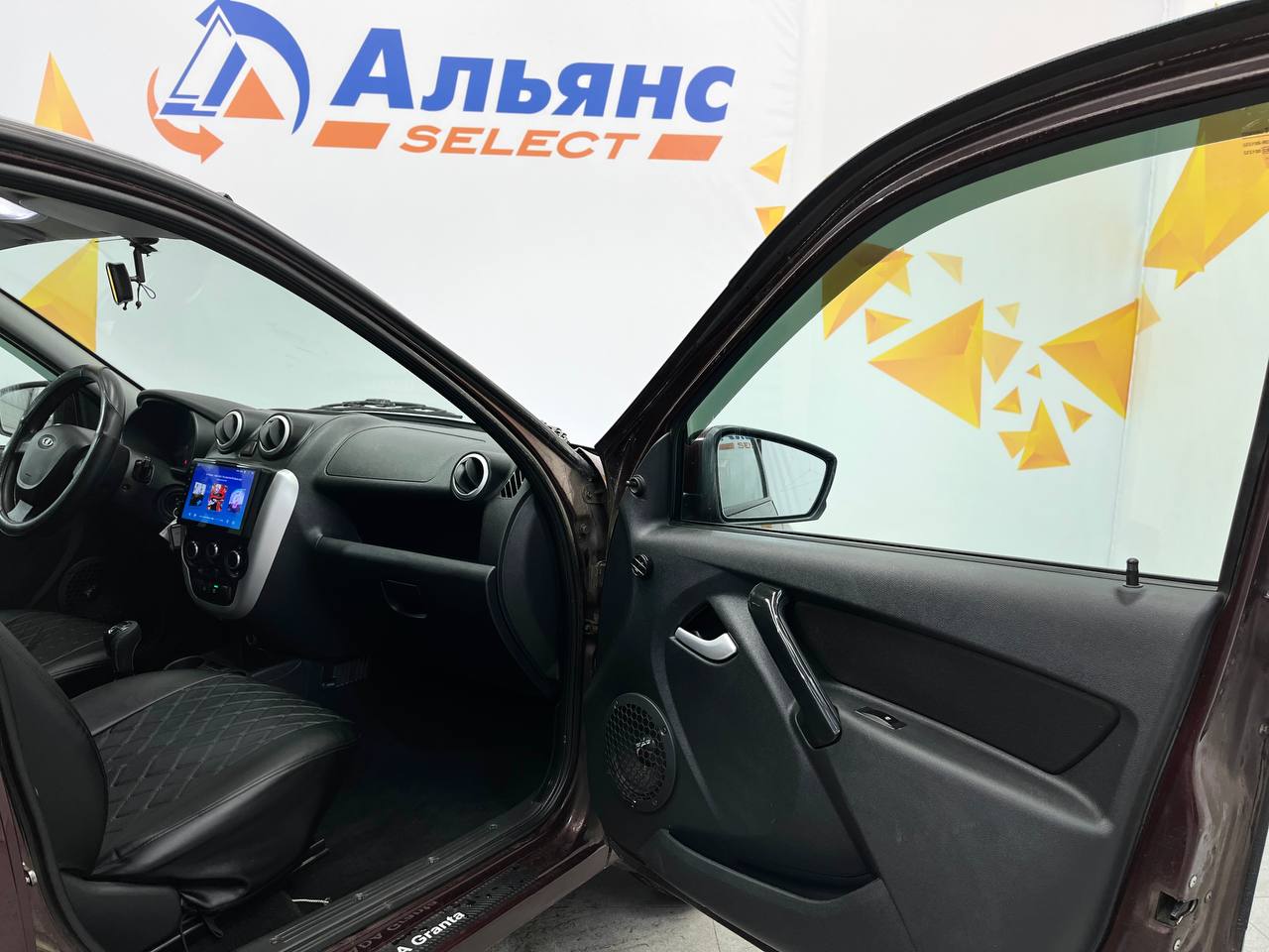 LADA GRANTA