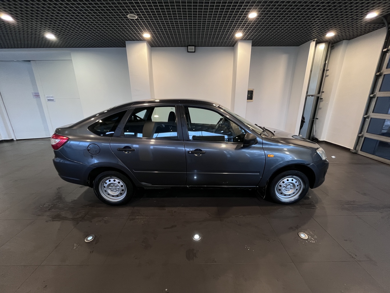 LADA GRANTA
