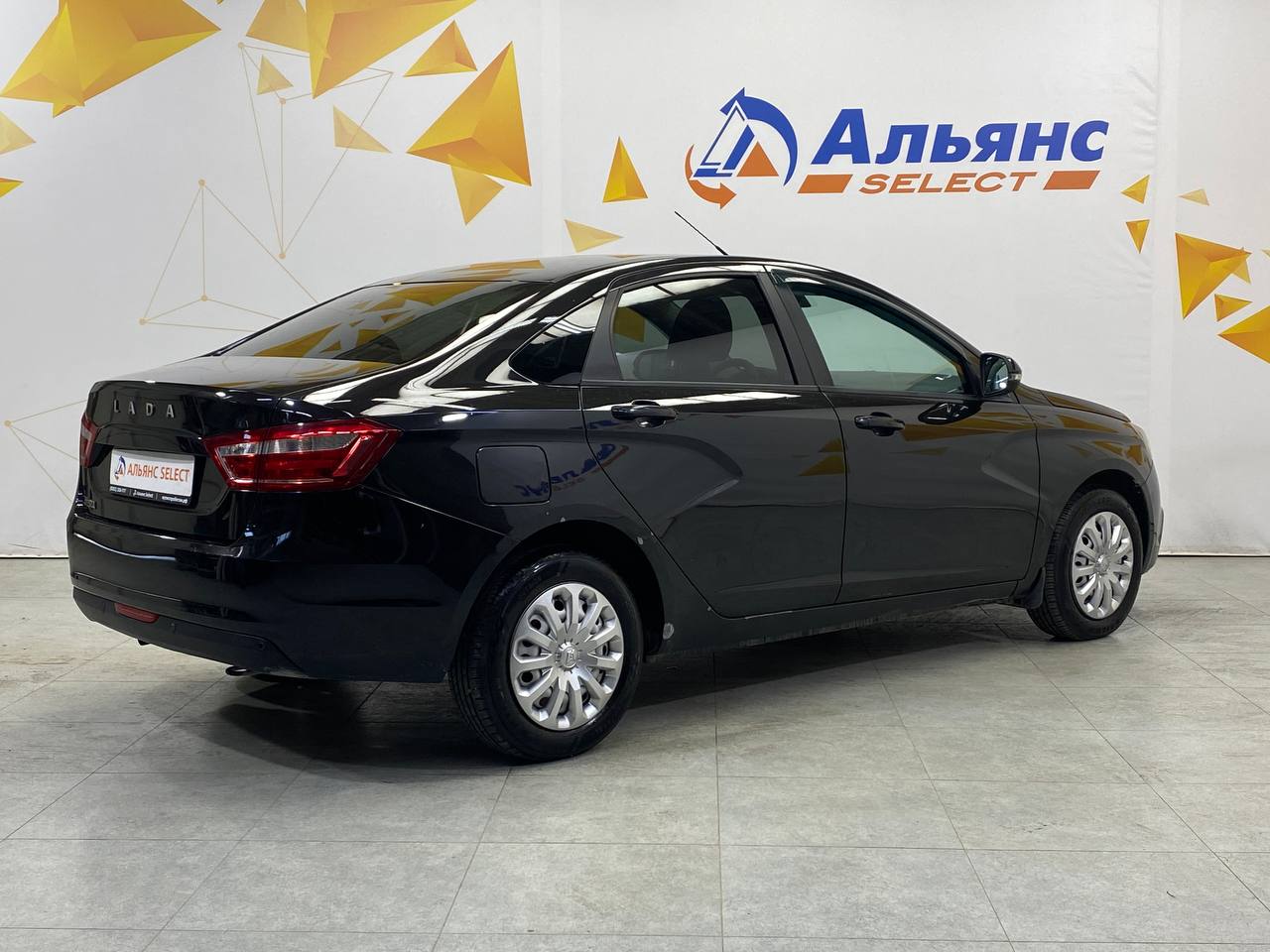 LADA VESTA