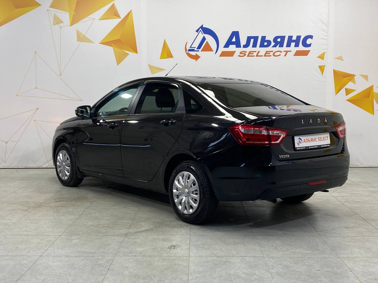 LADA VESTA