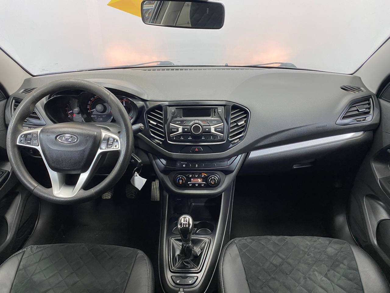 LADA VESTA