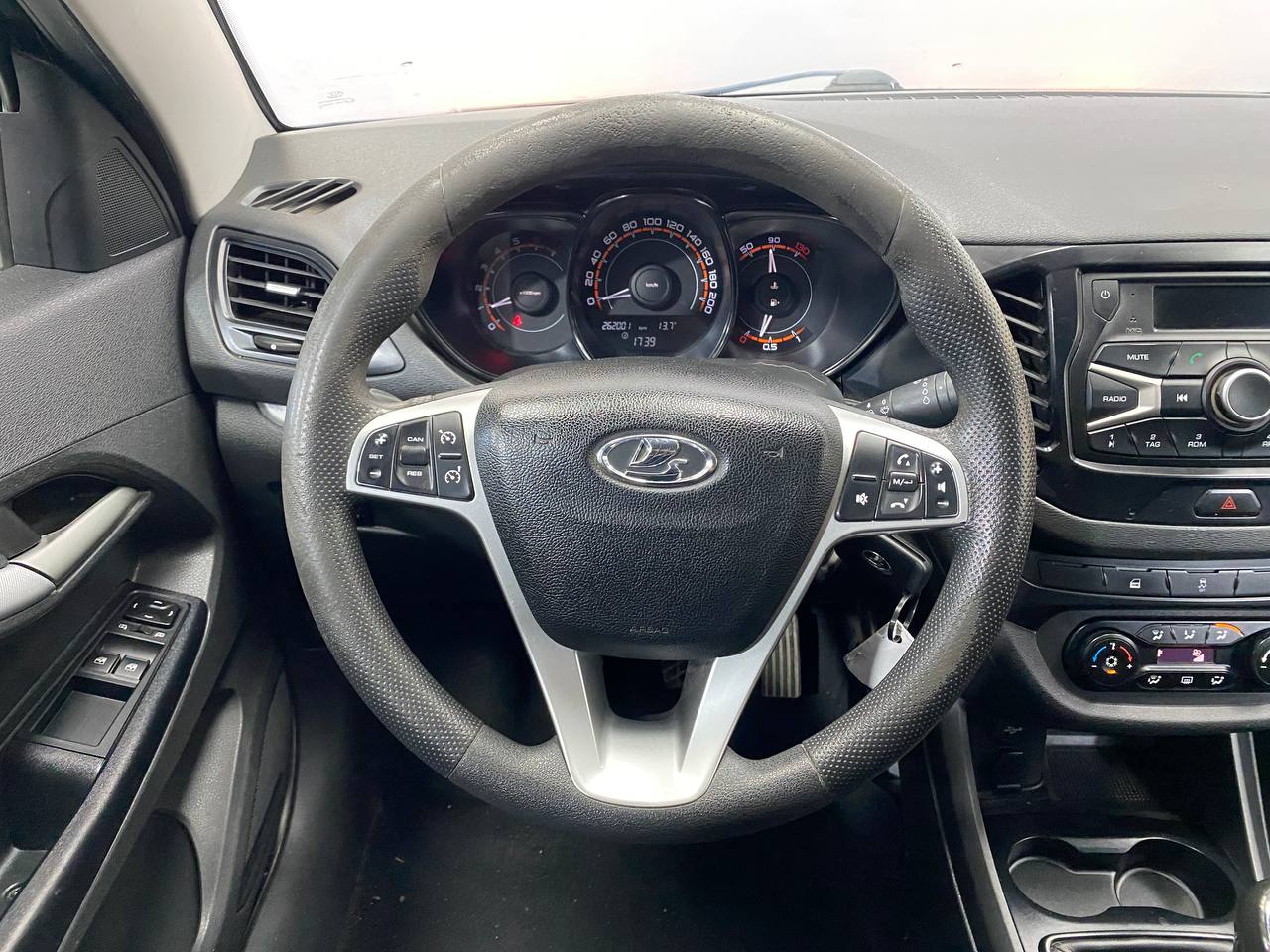 LADA VESTA