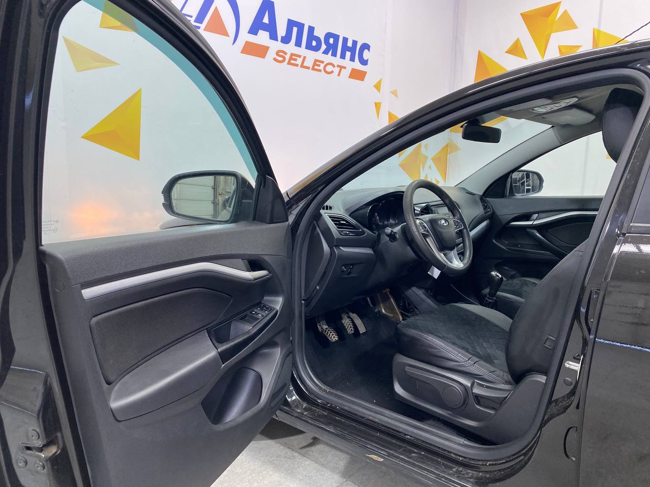 LADA VESTA