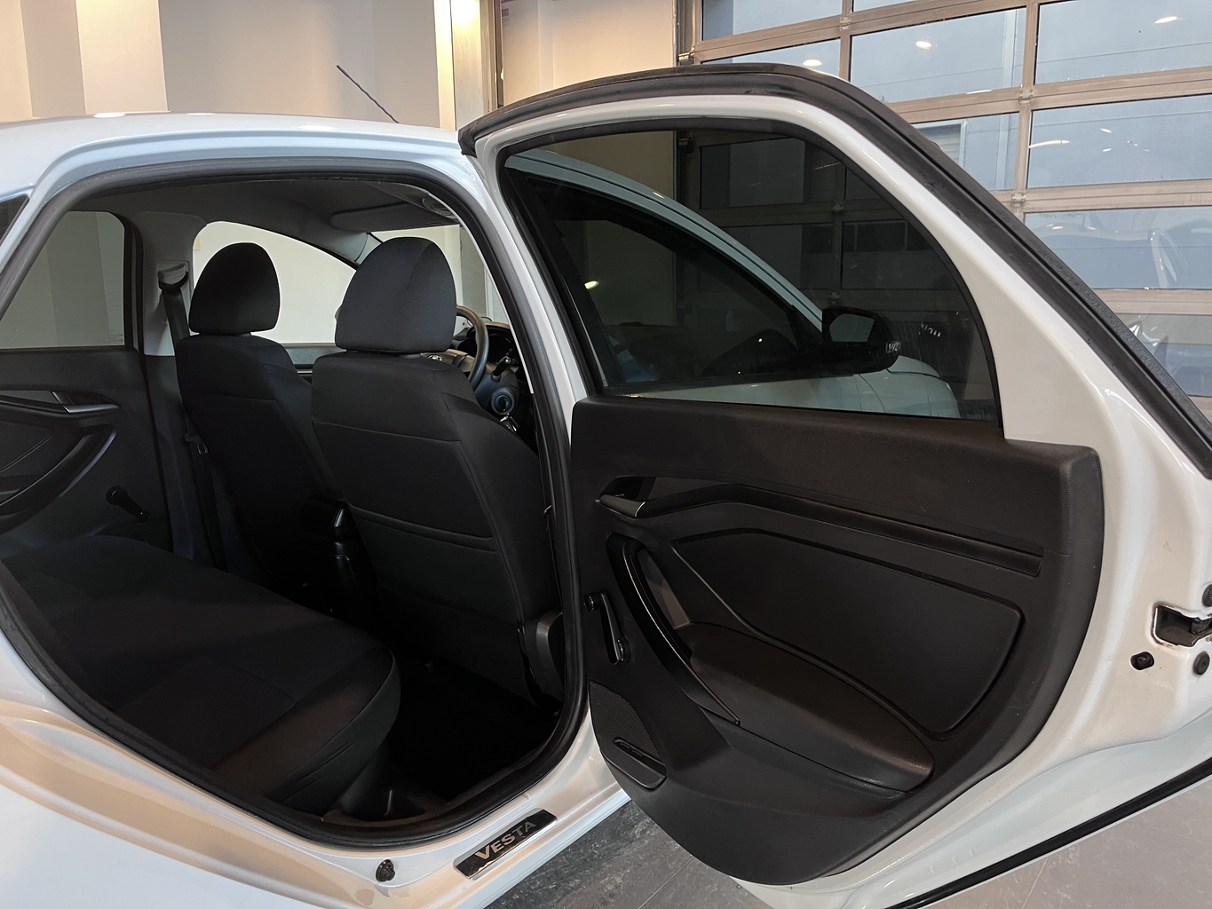 LADA VESTA