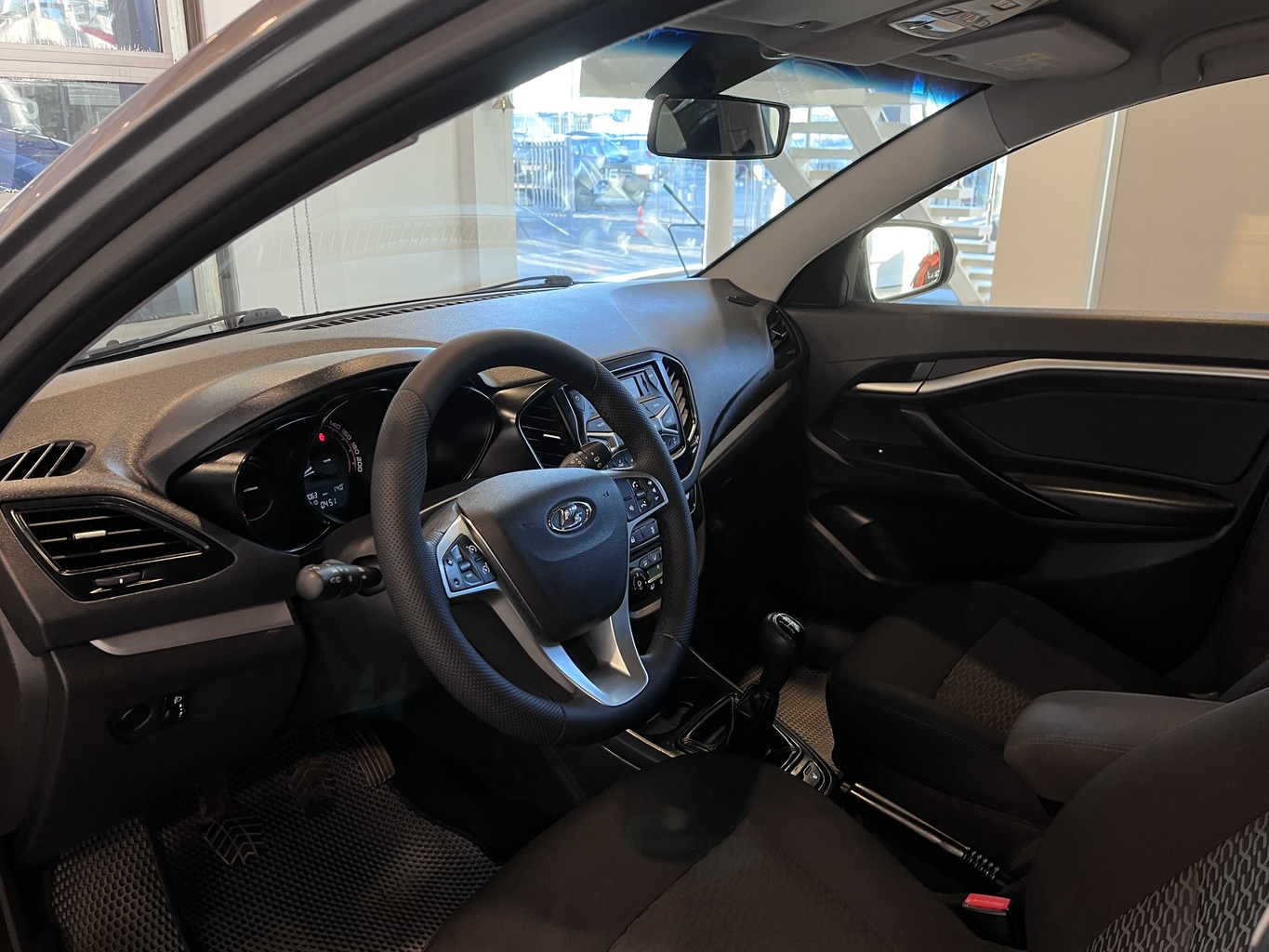 LADA VESTA