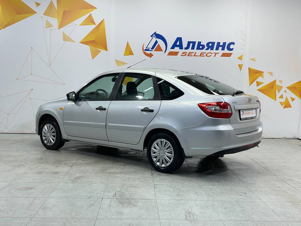 LADA GRANTA