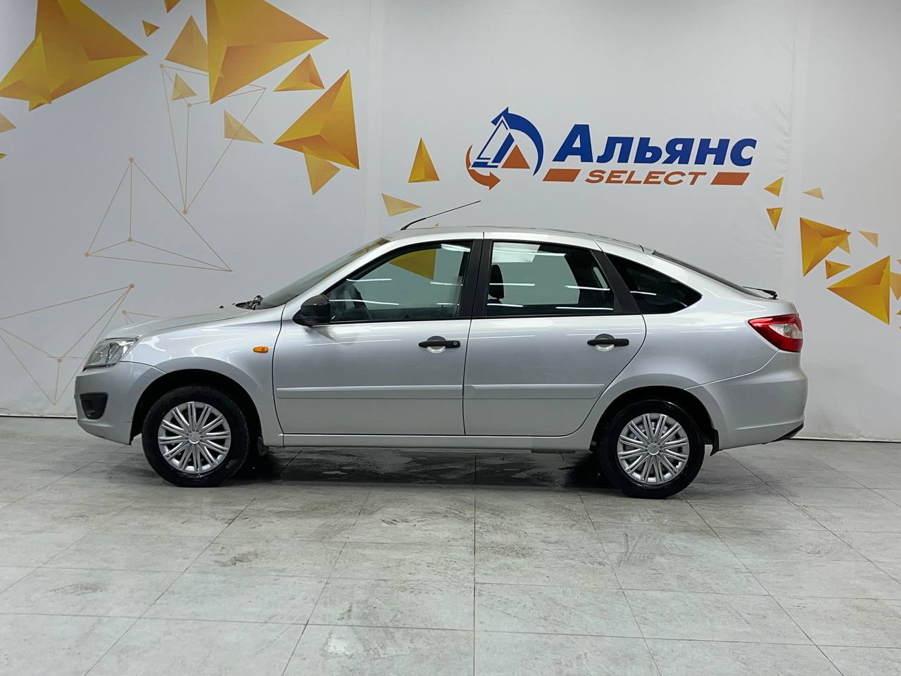 LADA GRANTA