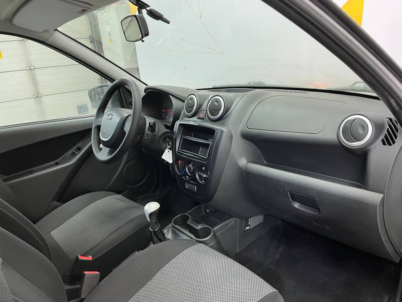 LADA GRANTA