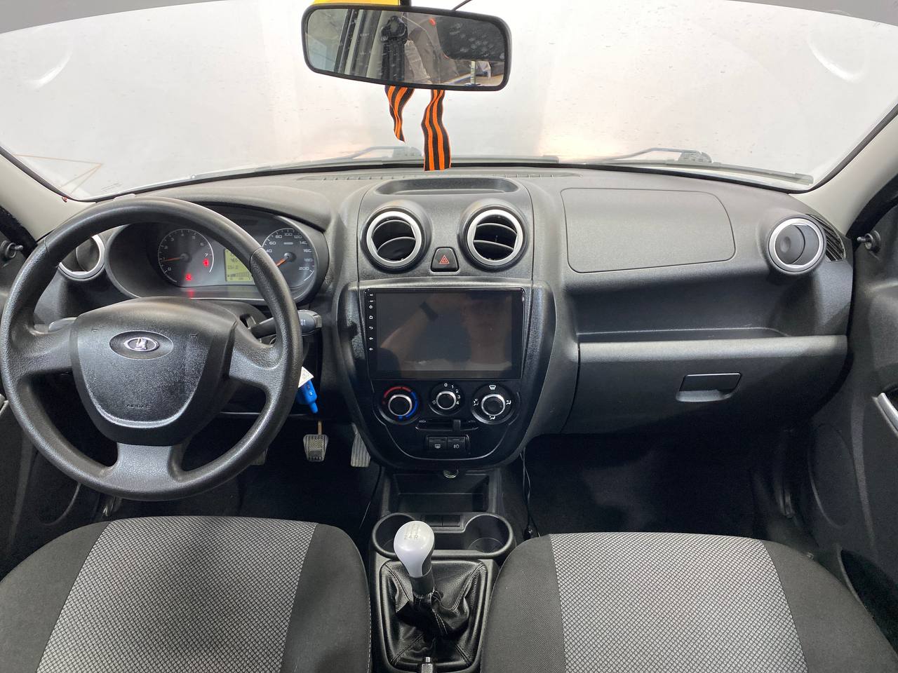 LADA GRANTA