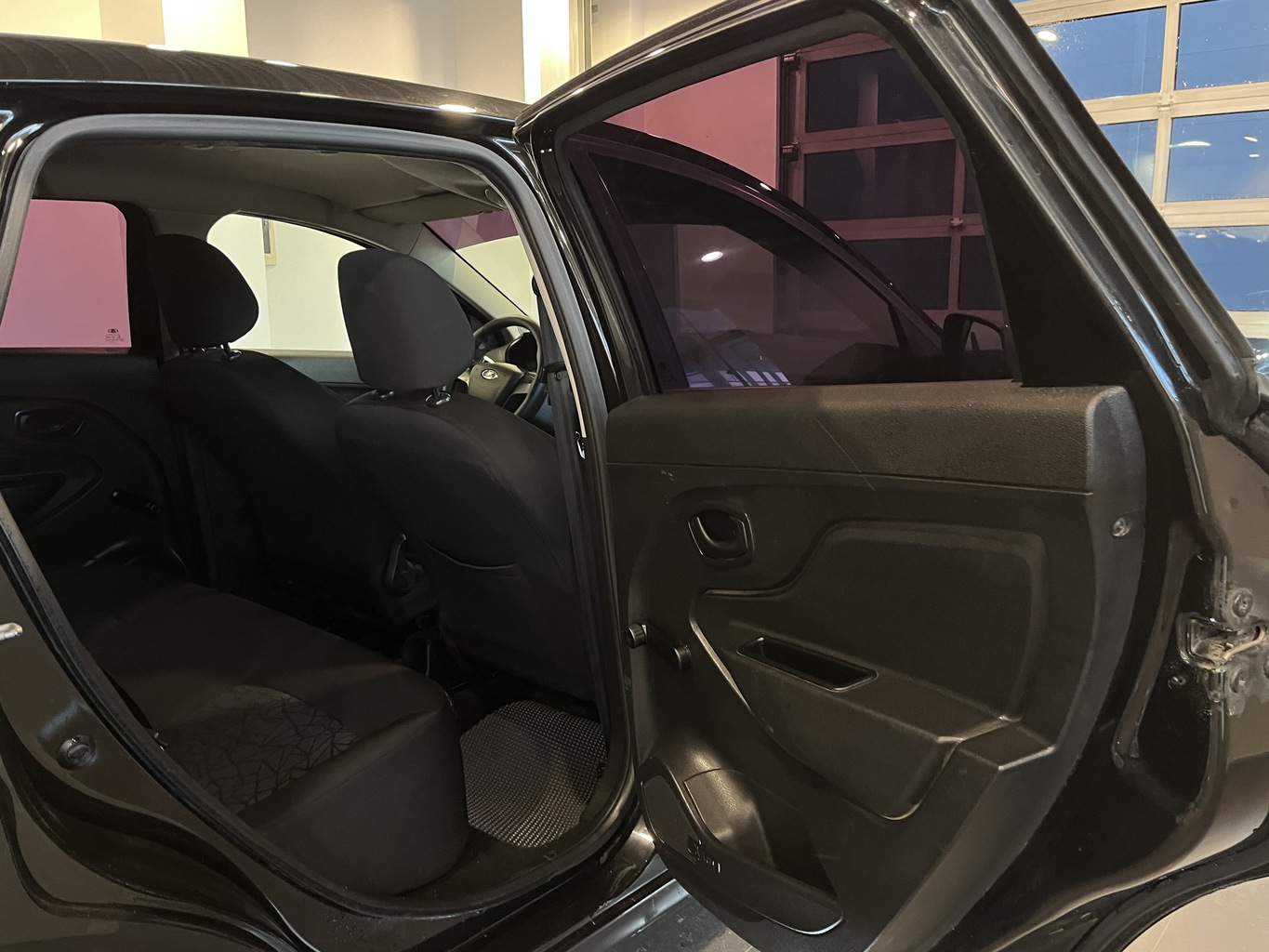 LADA XRAY