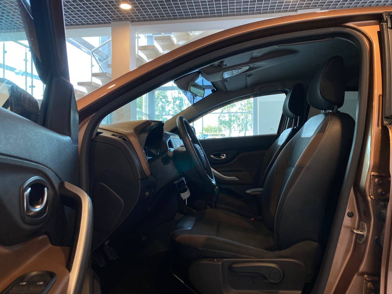 LADA XRAY