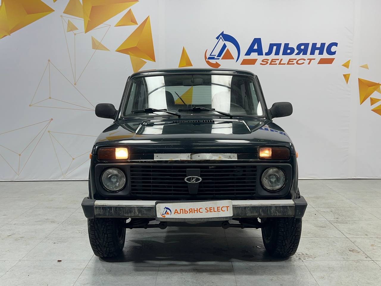 LADA 2121