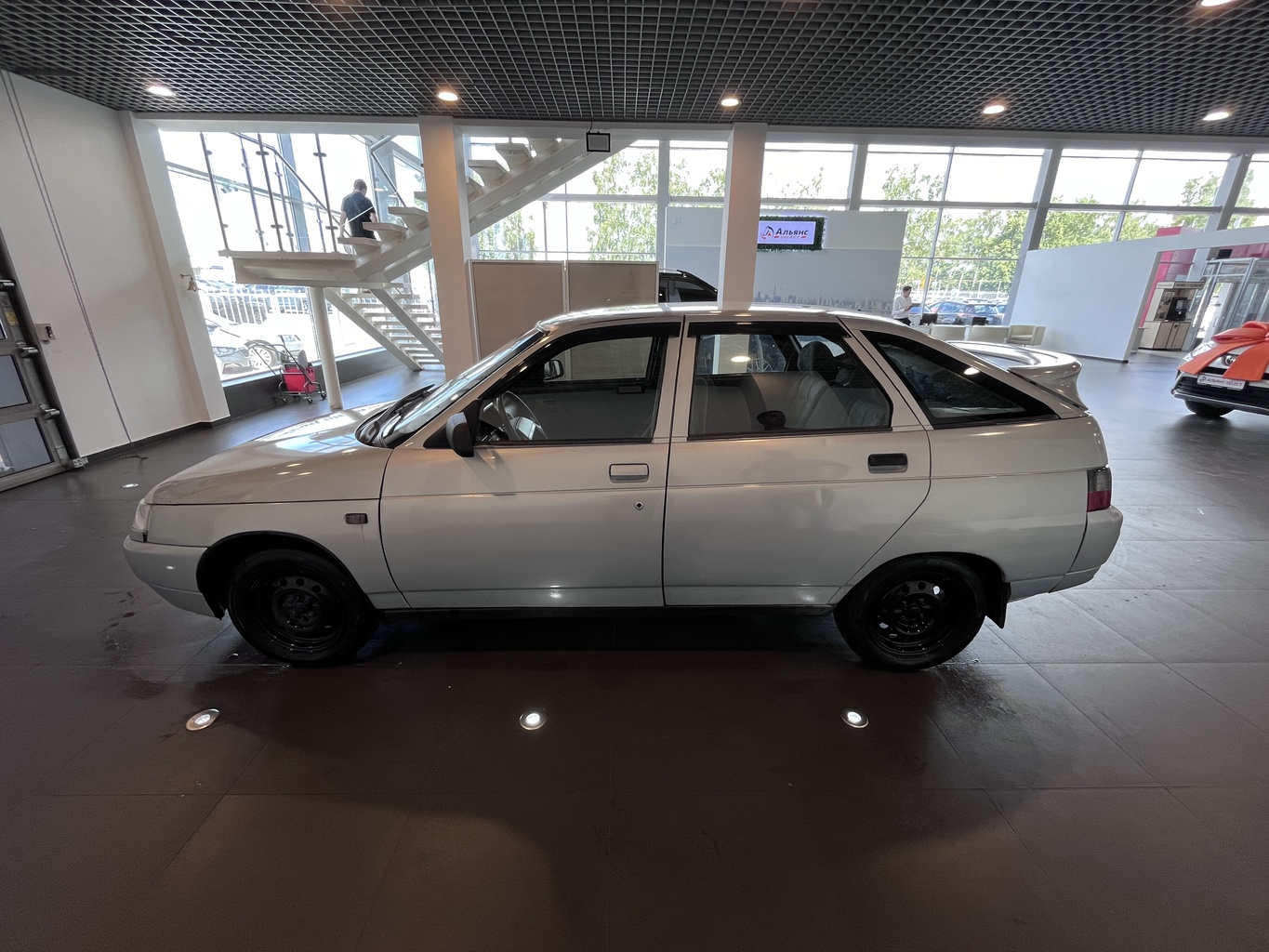 LADA 2112