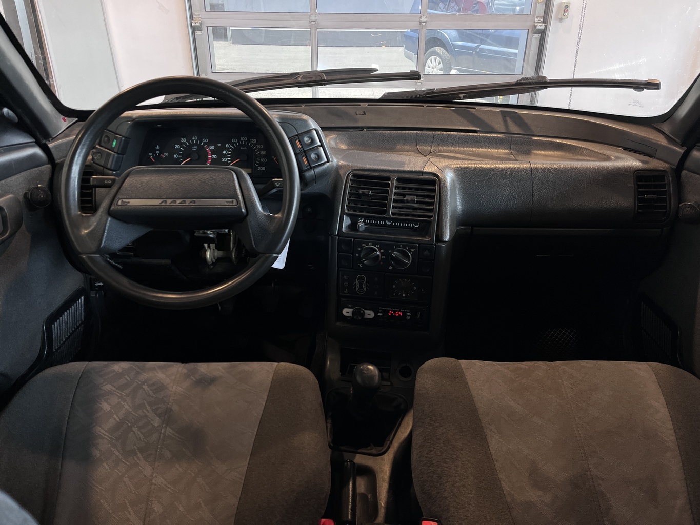 LADA 2112