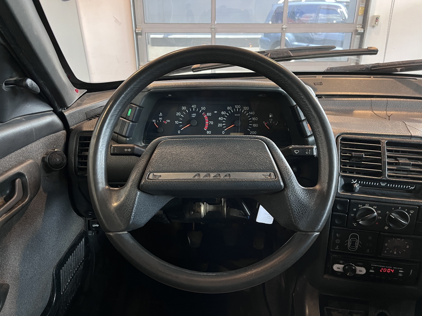 LADA 2112
