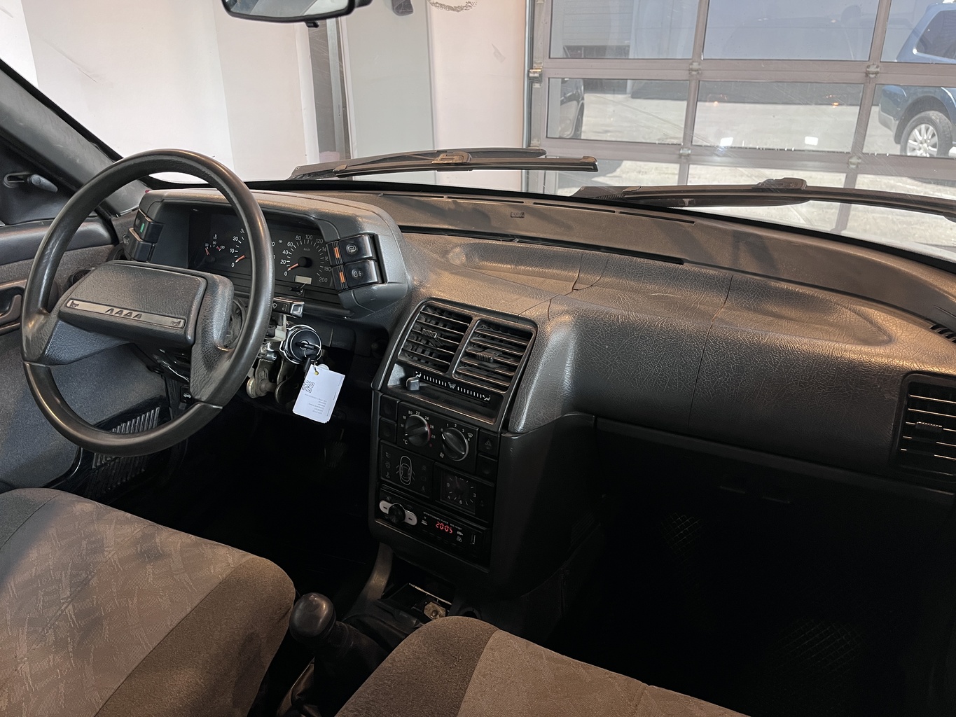 LADA 2112