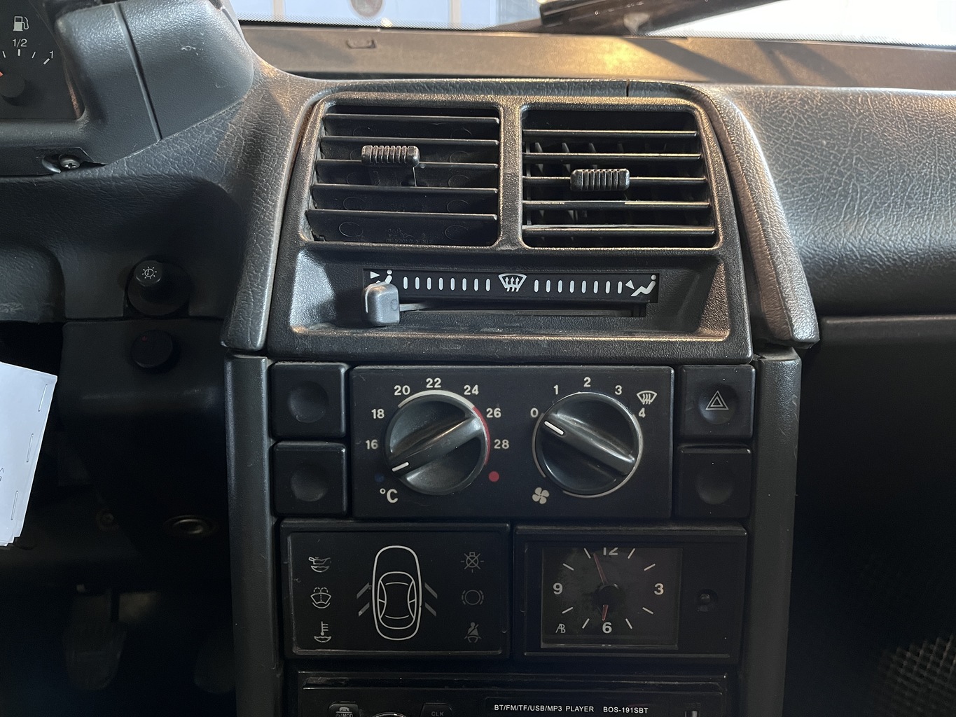 LADA 2112
