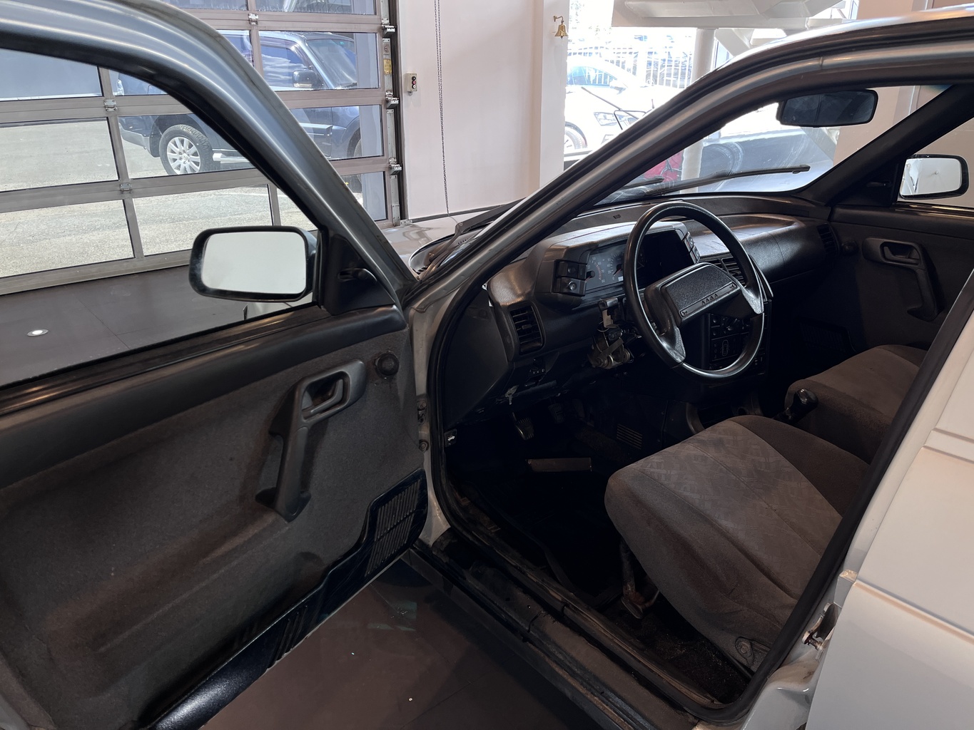 LADA 2112