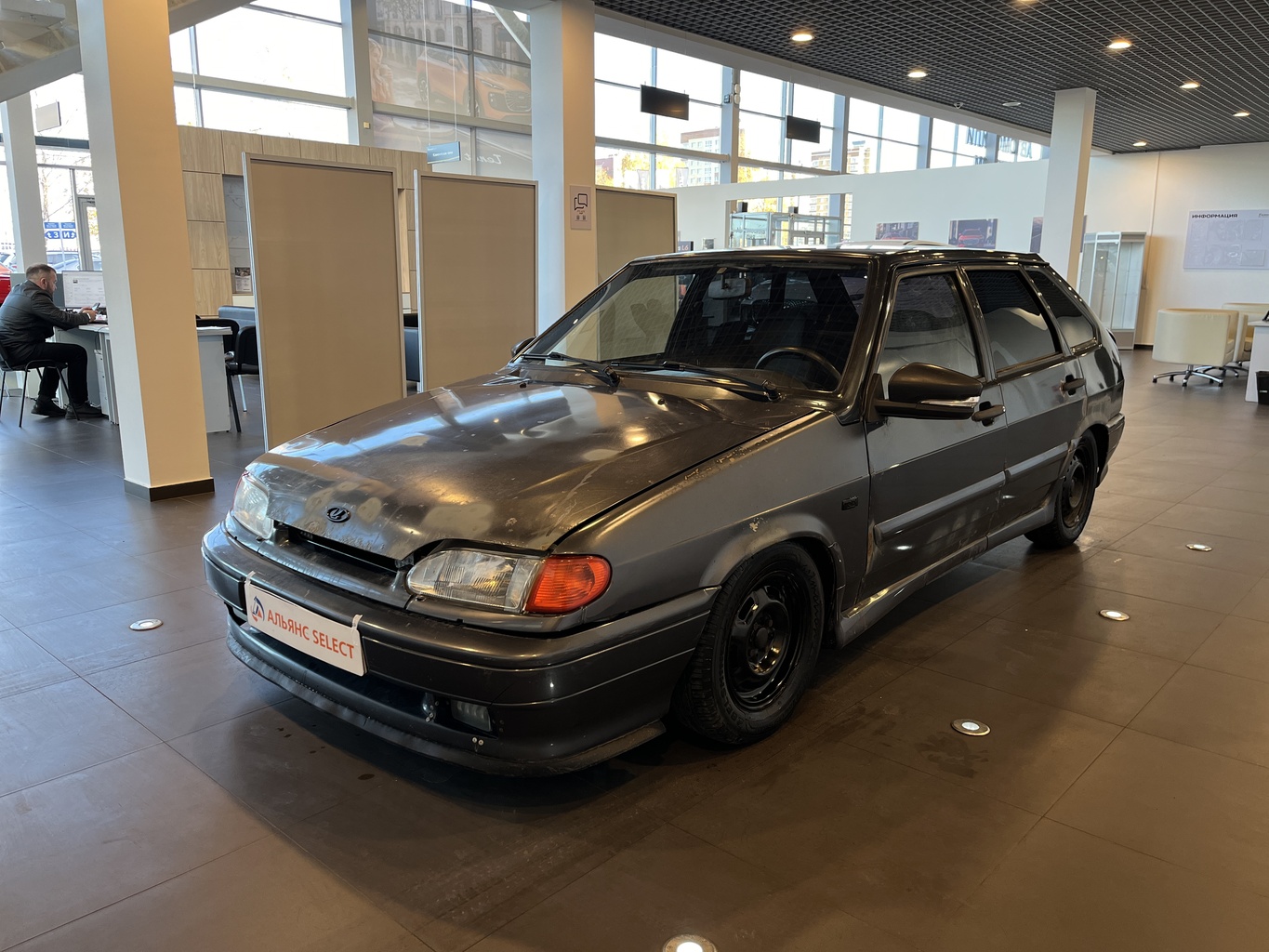 LADA 2114