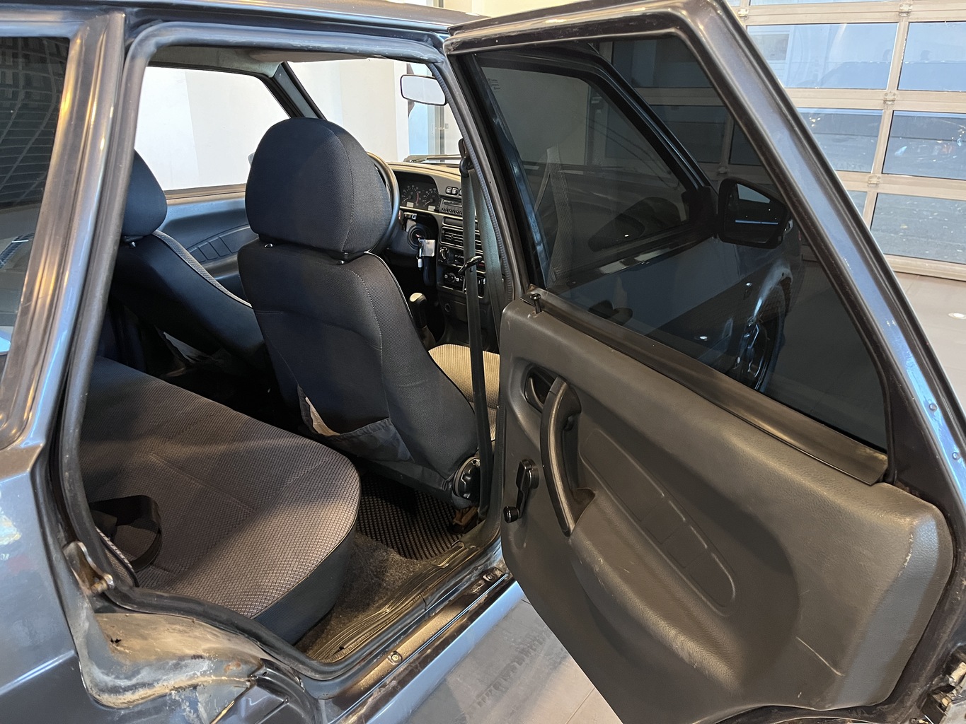 LADA 2114