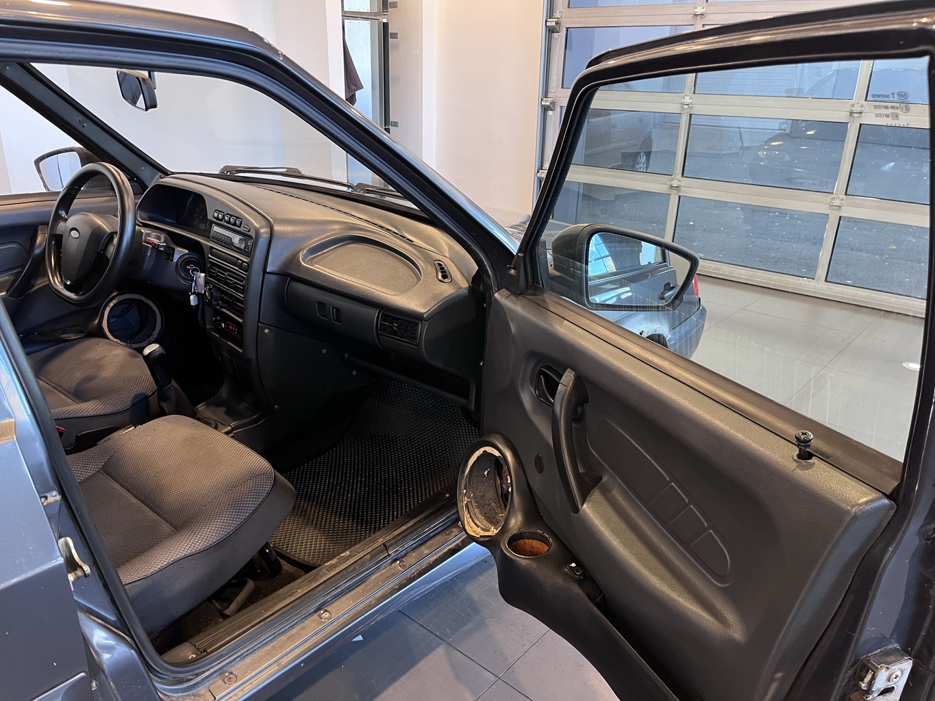 LADA 2114