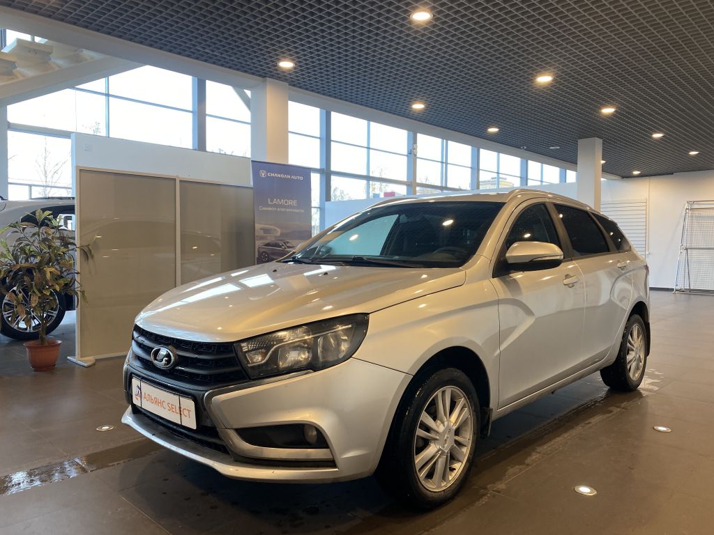 LADA VESTA