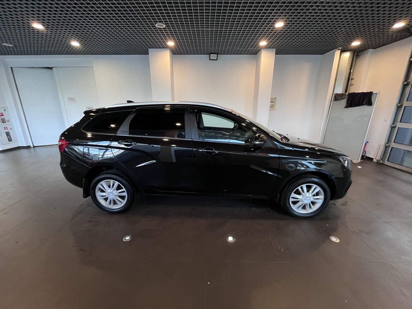 LADA VESTA