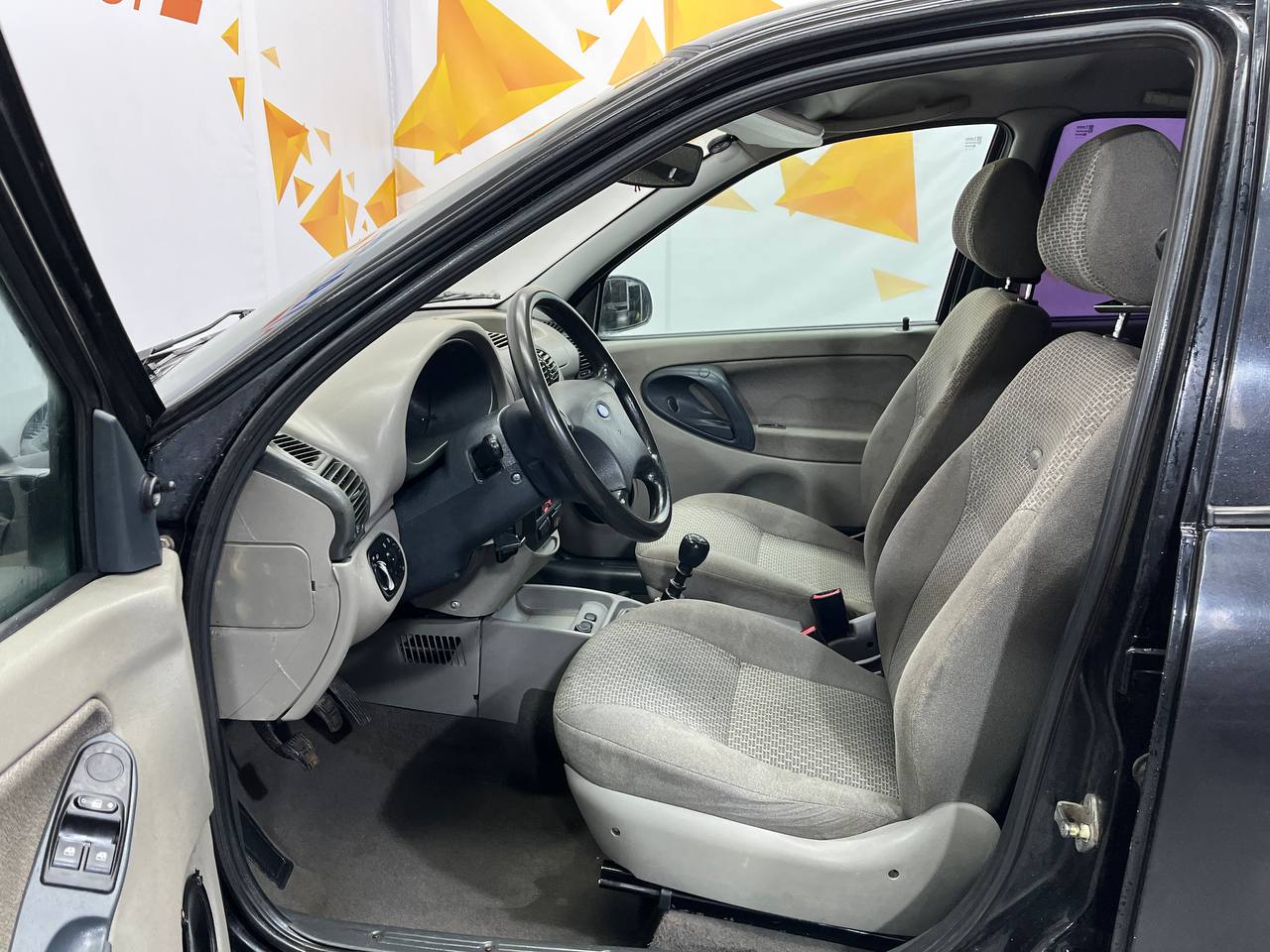LADA KALINA