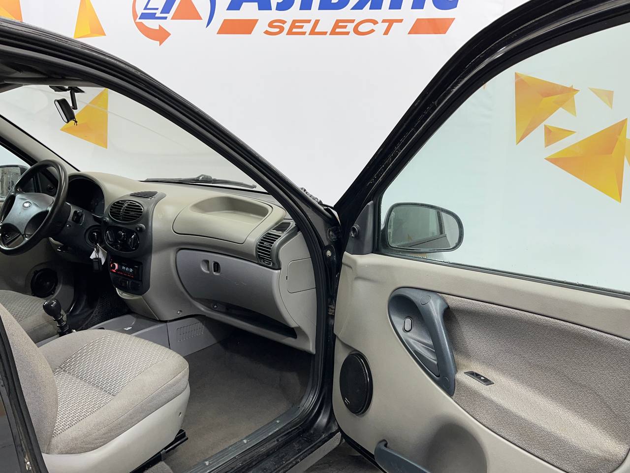 LADA KALINA