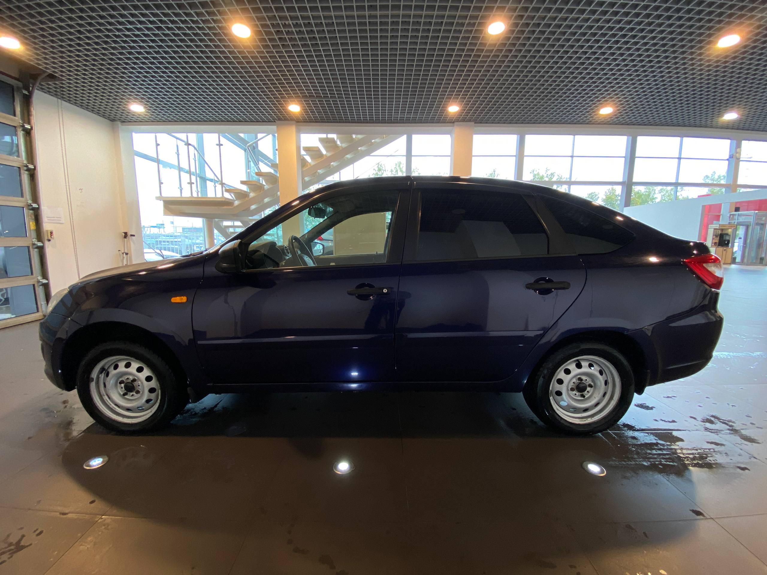 LADA GRANTA