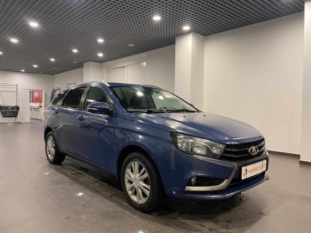 LADA VESTA