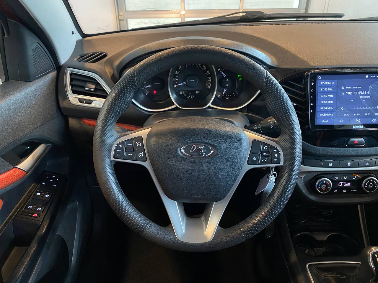 LADA VESTA