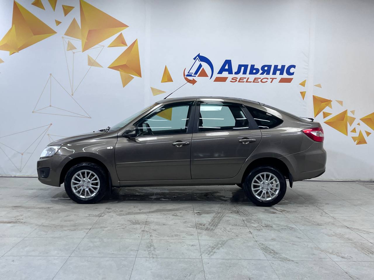 LADA GRANTA