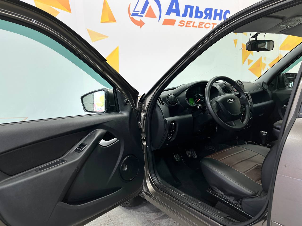LADA GRANTA